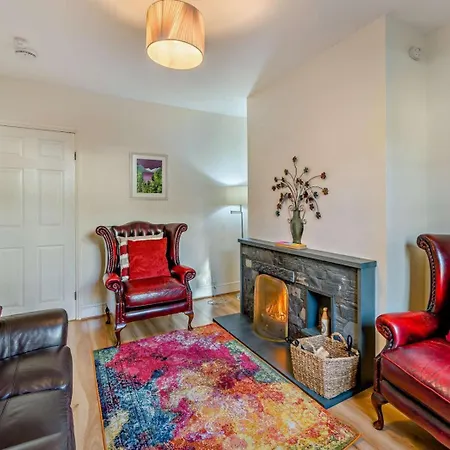 2 Bed In Oc-95741 別荘